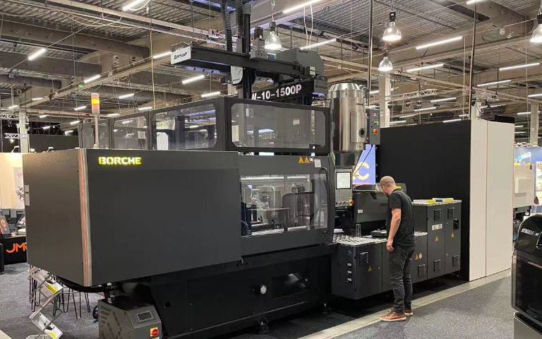 博創全新一代快速機BH160-V亮相瑞典橡塑展