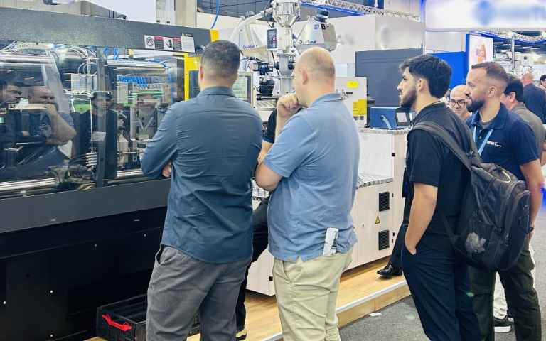 巴西國(guó)際塑料展：博創(chuàng)雙展位三機(jī)型震撼登場(chǎng)！